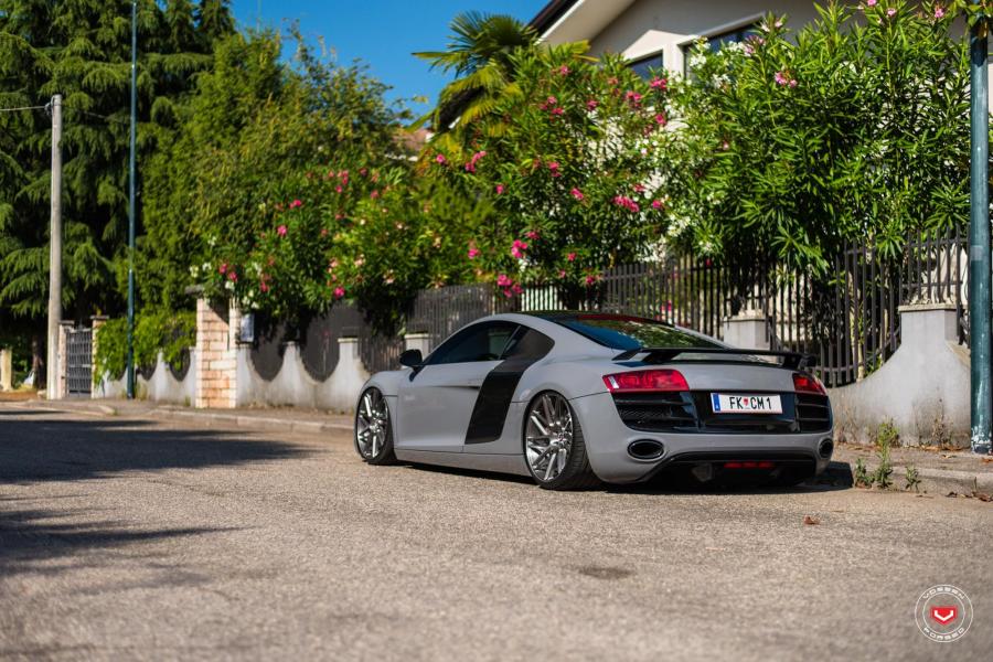  Audi R8 on Vossen Wheels (VPS-314T) 2017 года  (фото 18 из 20)